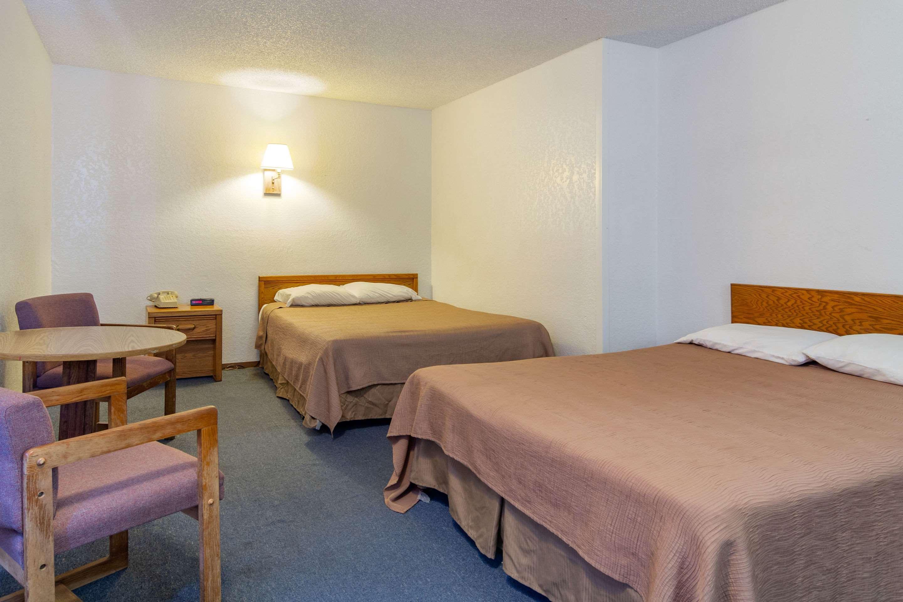 Motel 6 Brighton Co Denver Northeast Eksteriør billede