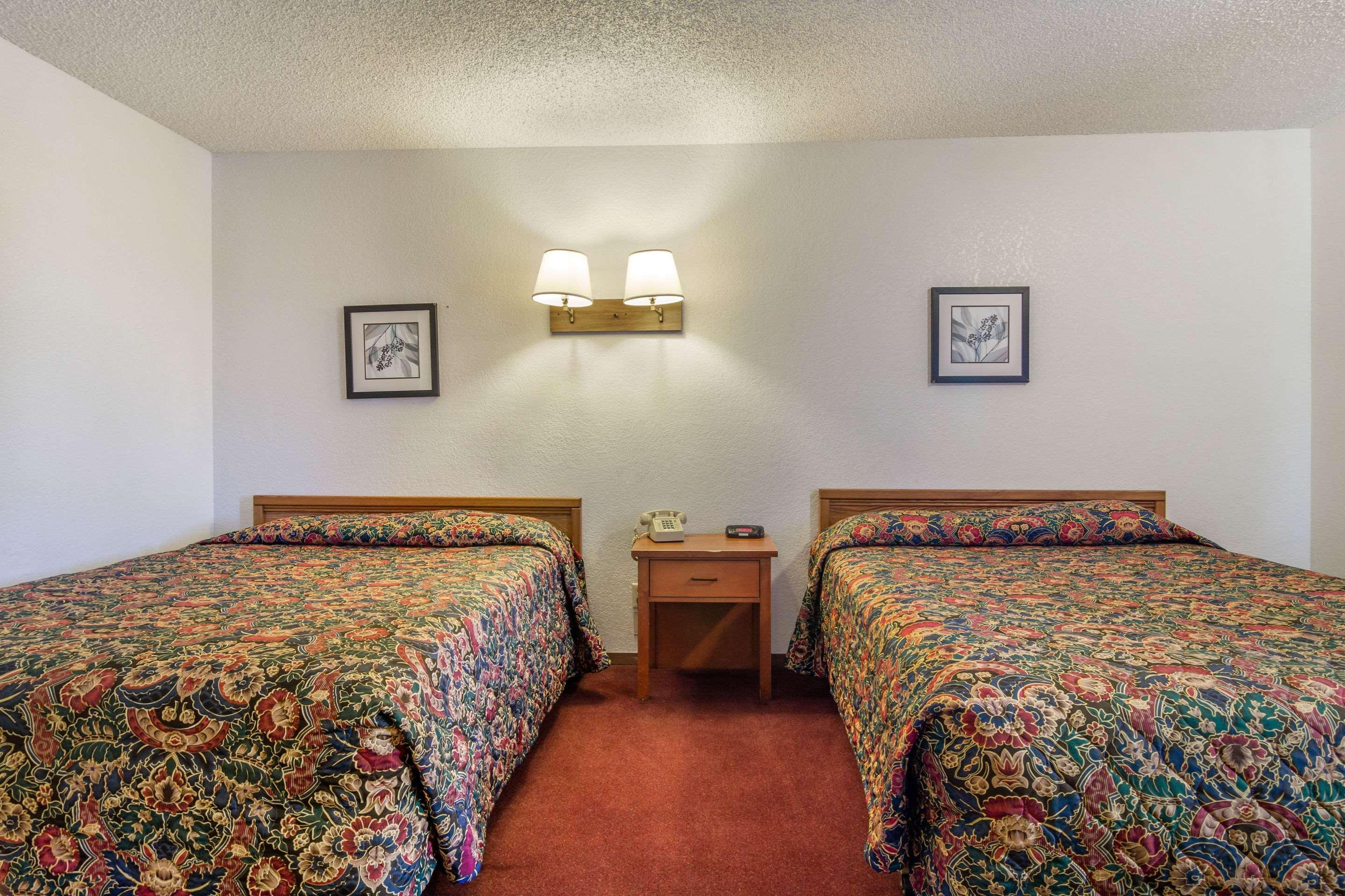 Motel 6 Brighton Co Denver Northeast Eksteriør billede