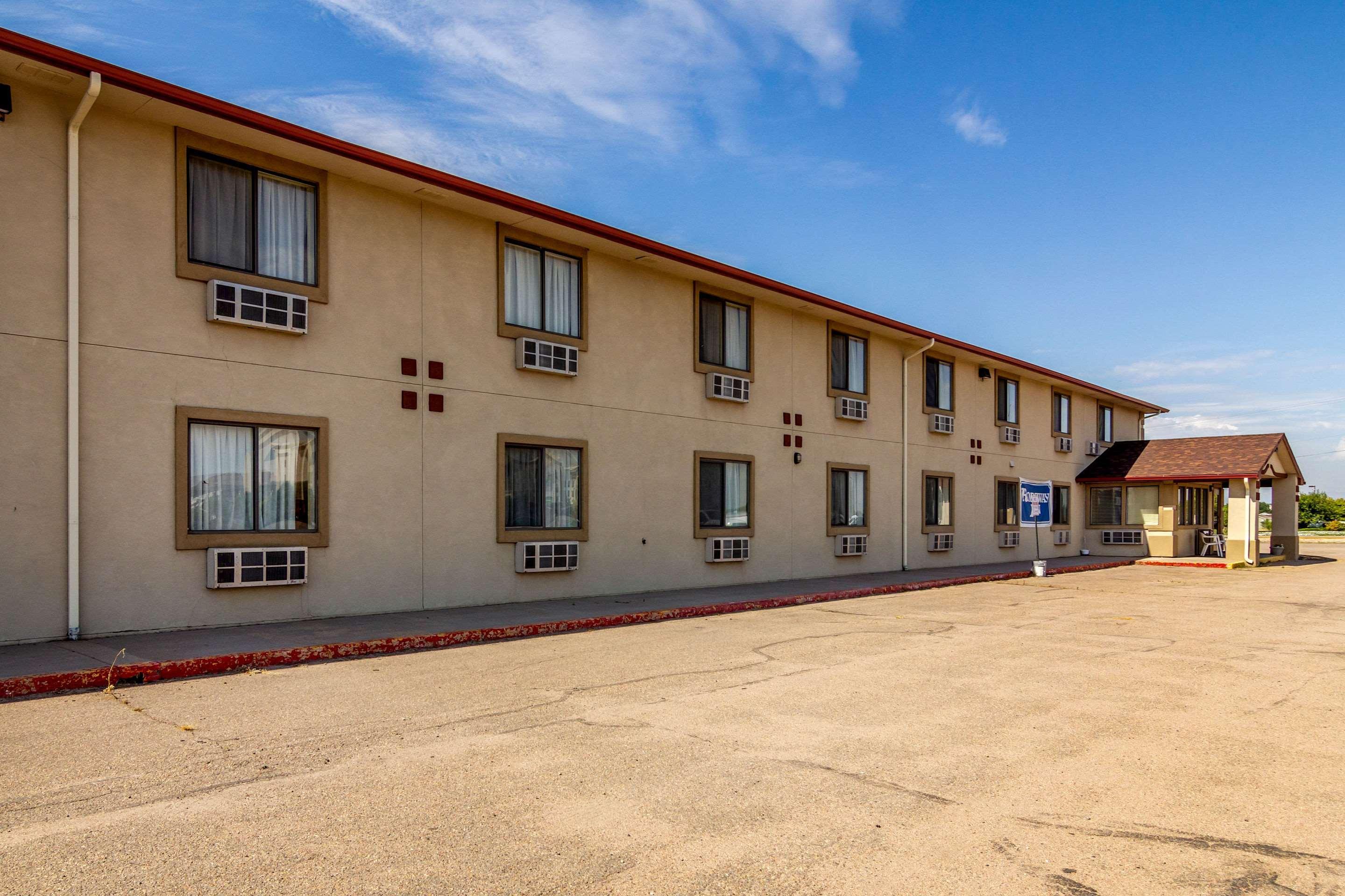 Motel 6 Brighton Co Denver Northeast Eksteriør billede